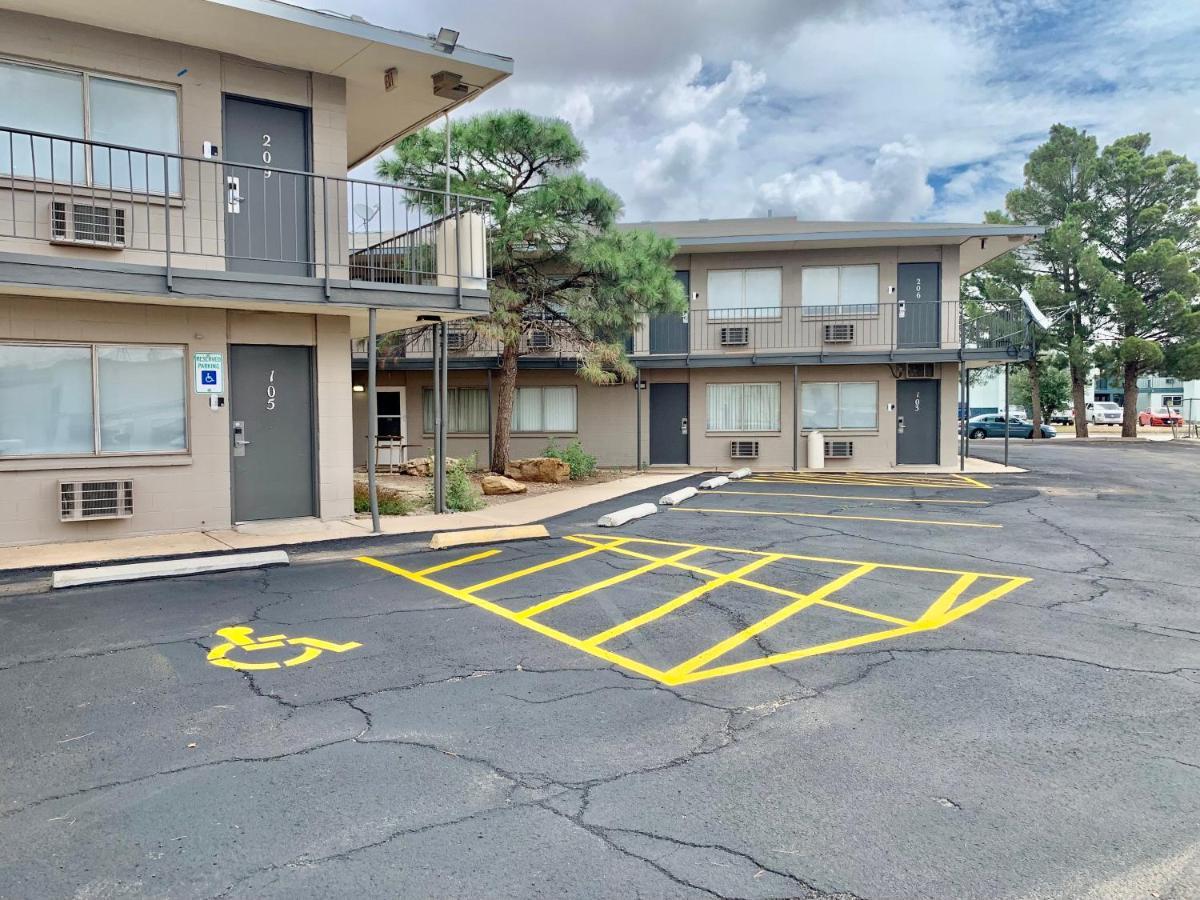 Rodeway Inn Midland Dış mekan fotoğraf