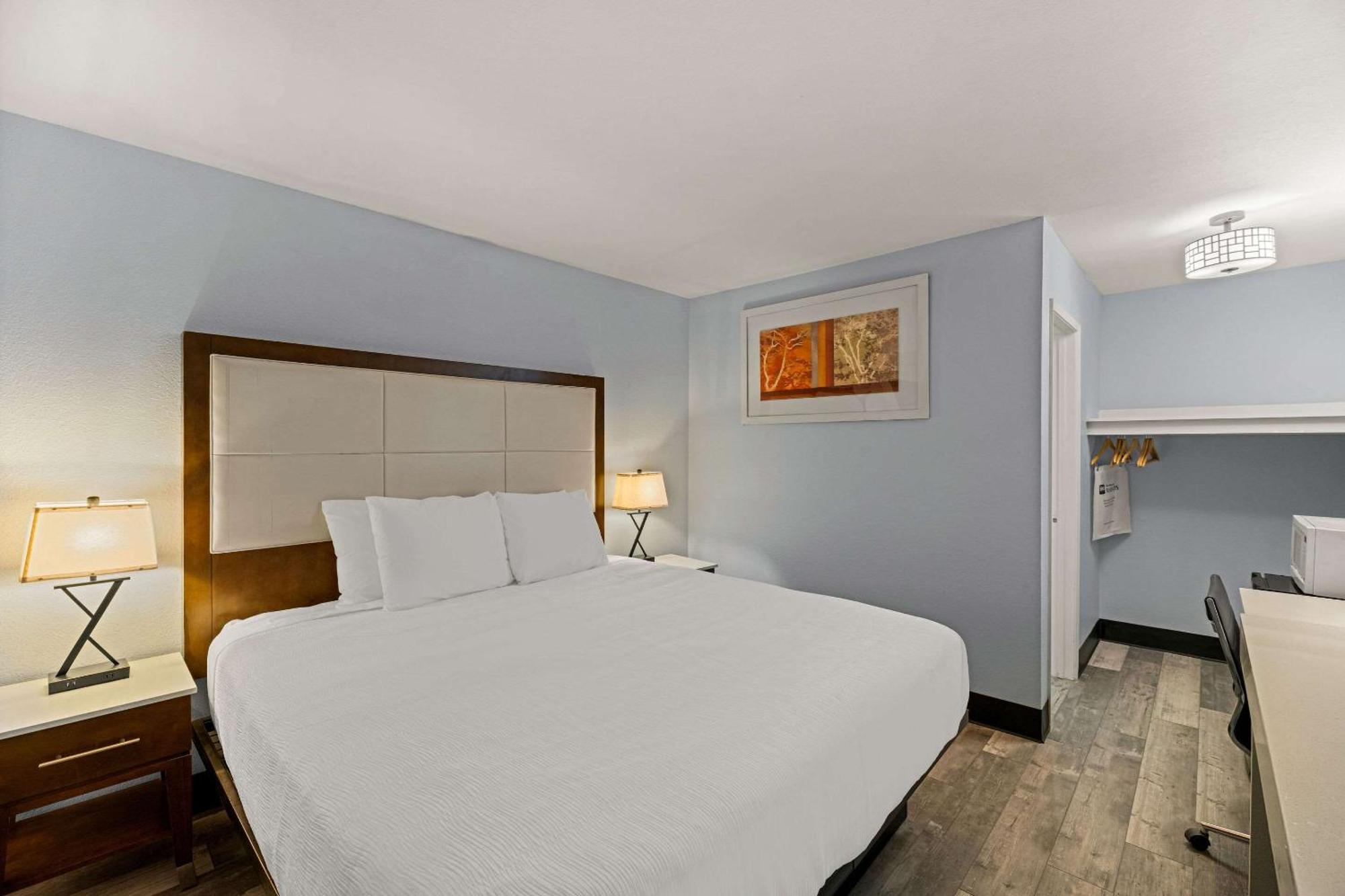 Rodeway Inn Midland Dış mekan fotoğraf