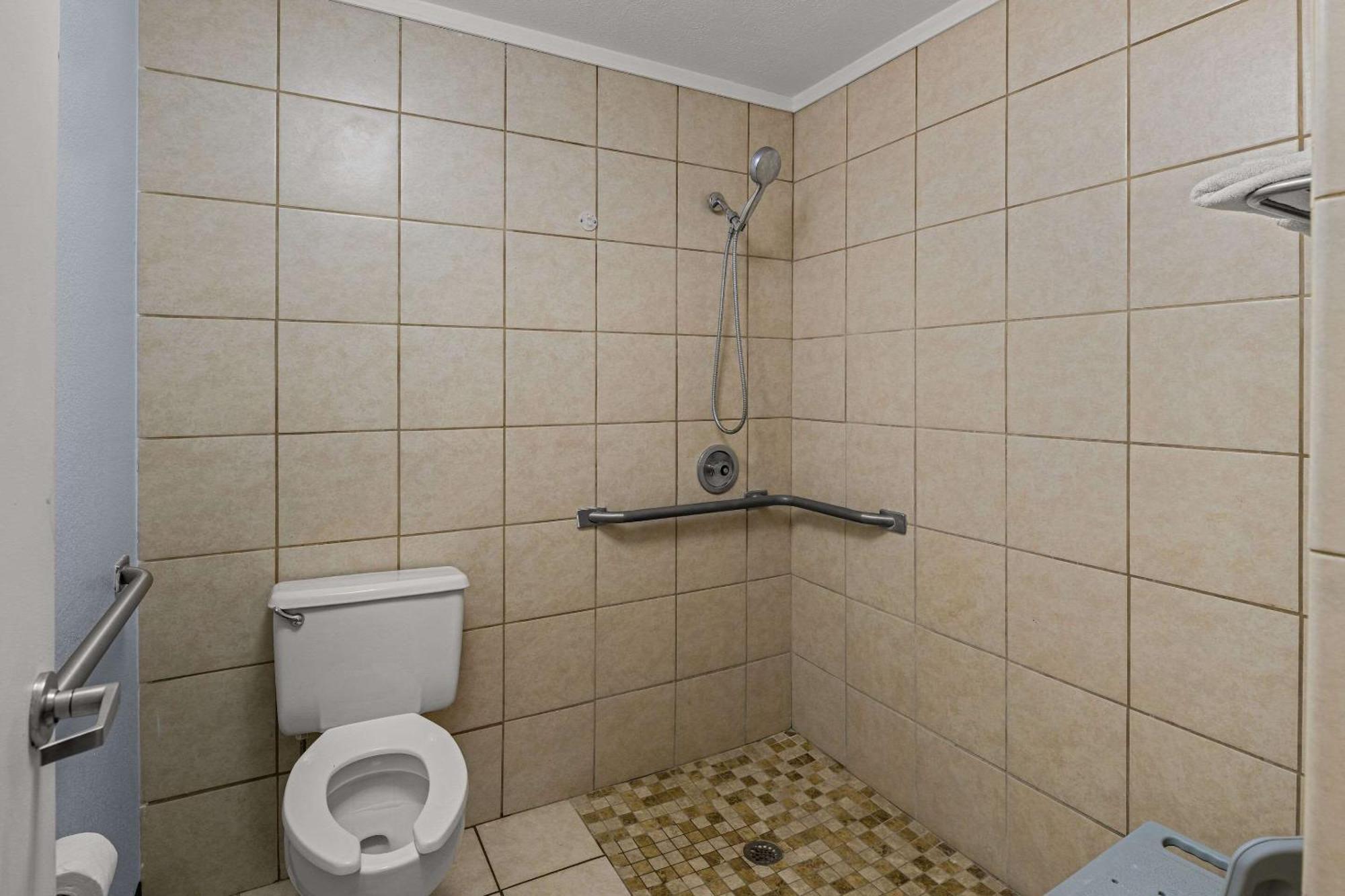 Rodeway Inn Midland Dış mekan fotoğraf