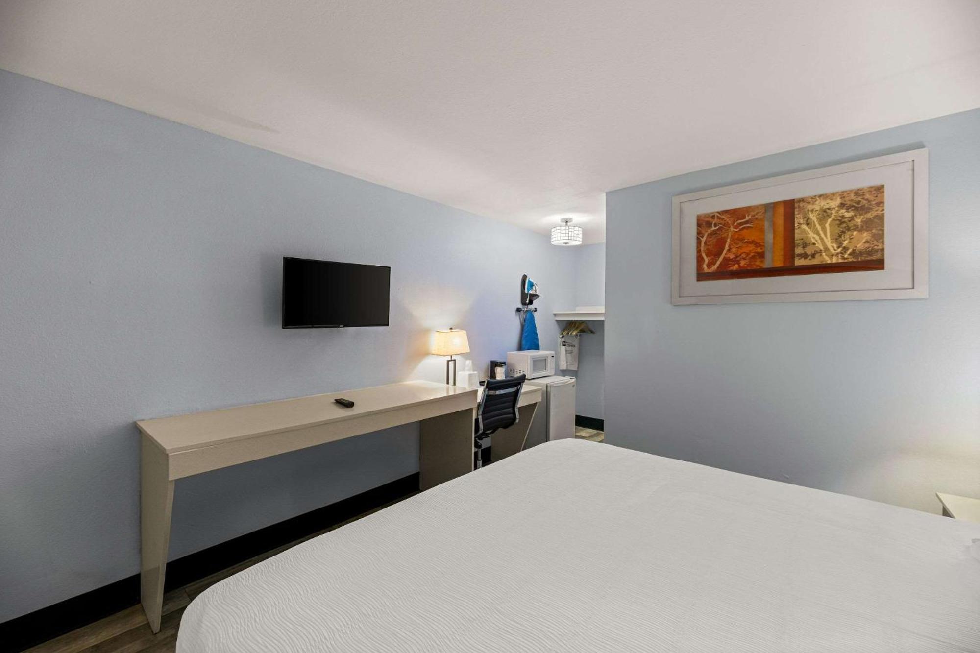 Rodeway Inn Midland Dış mekan fotoğraf